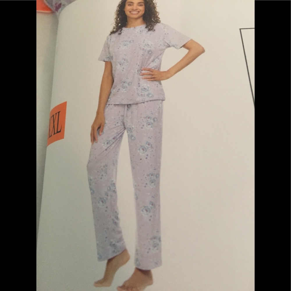 FLORA NIKROOZ SHORT SLEEVE & PANTS PAJAMA SET - Picture 10 of 12